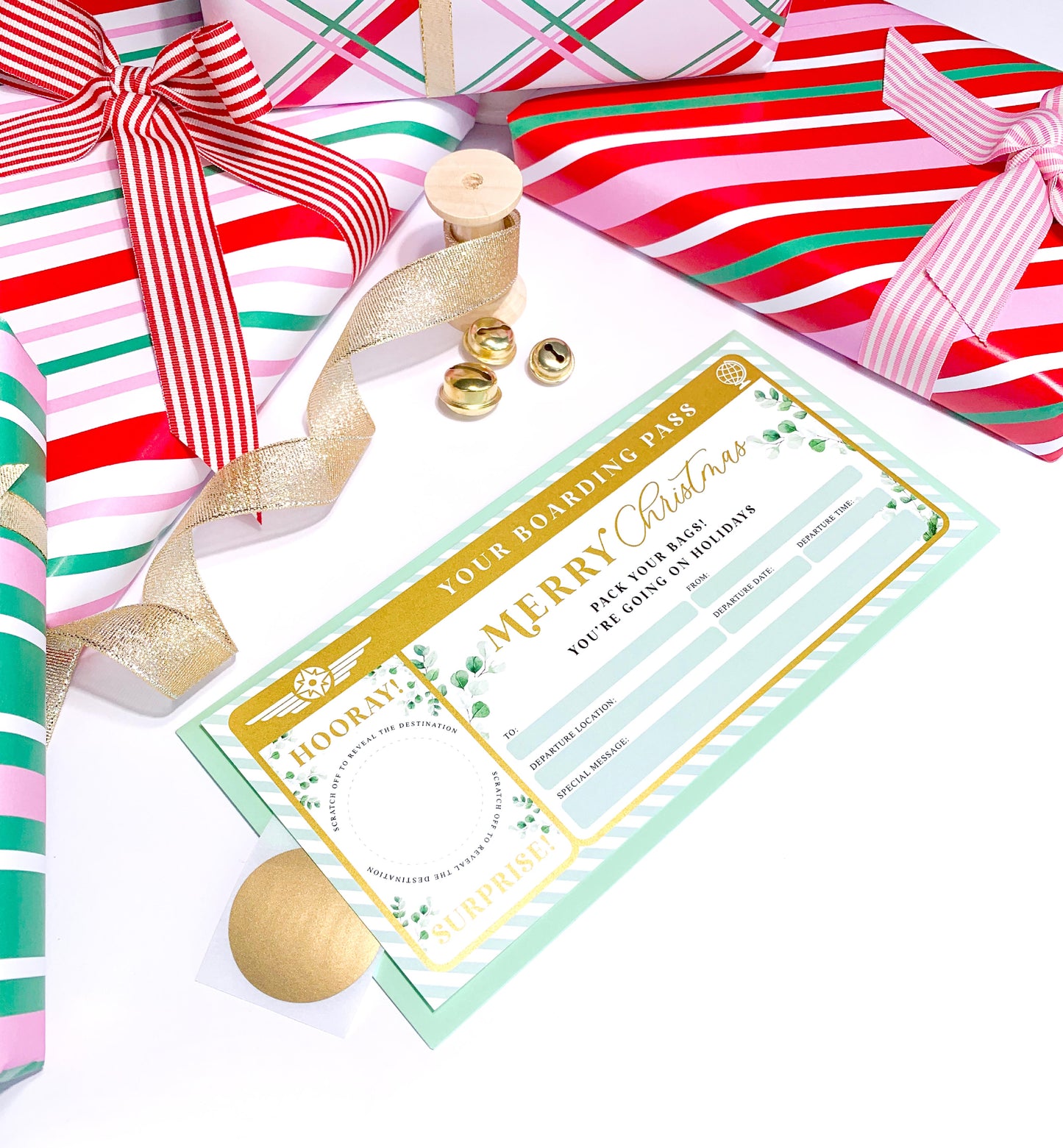 Ferras Greenery Gold | Scratch-off Christmas Boarding Pass