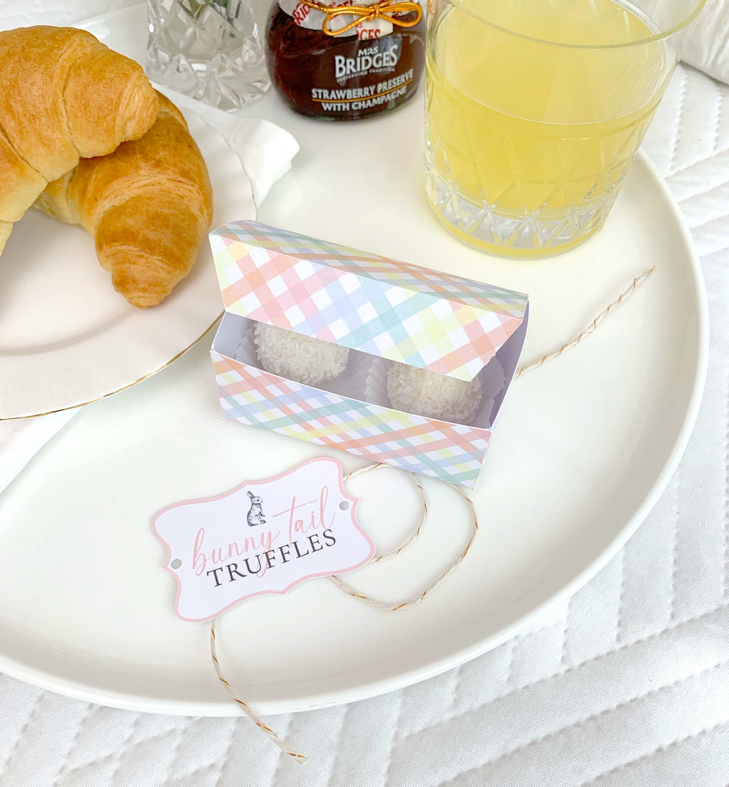 Printable Easter Bunny Tail Truffle Treat Box Template, Editable Easter Egg Gift Box, Easter Candy Box Multi Coloured Gingham
