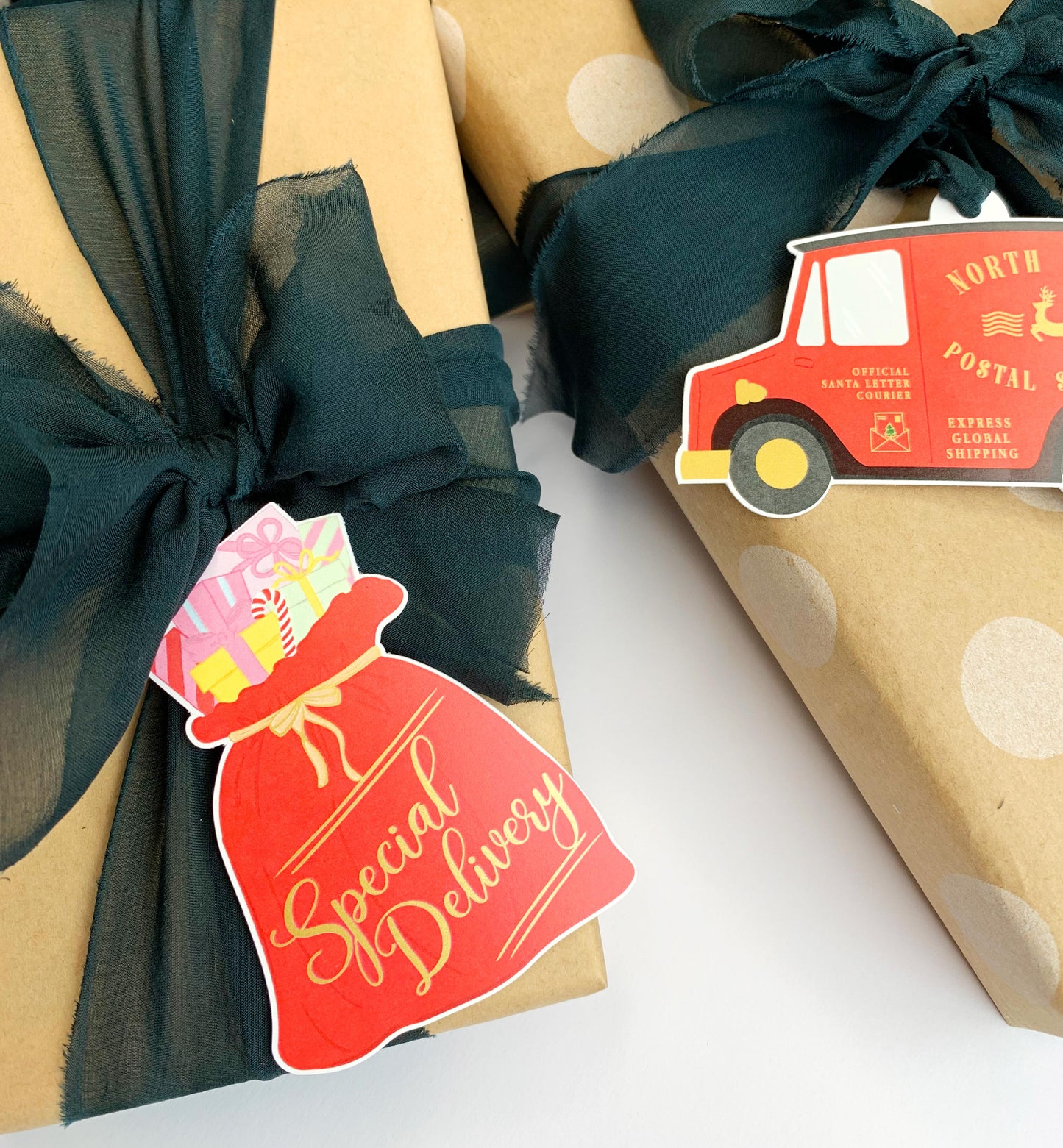 Christmas Gift Tags Set of 8, Christmas Wrapping Gift Tags, Present Tags, Christmas Swing Tag, Santa Special Delivery Tags