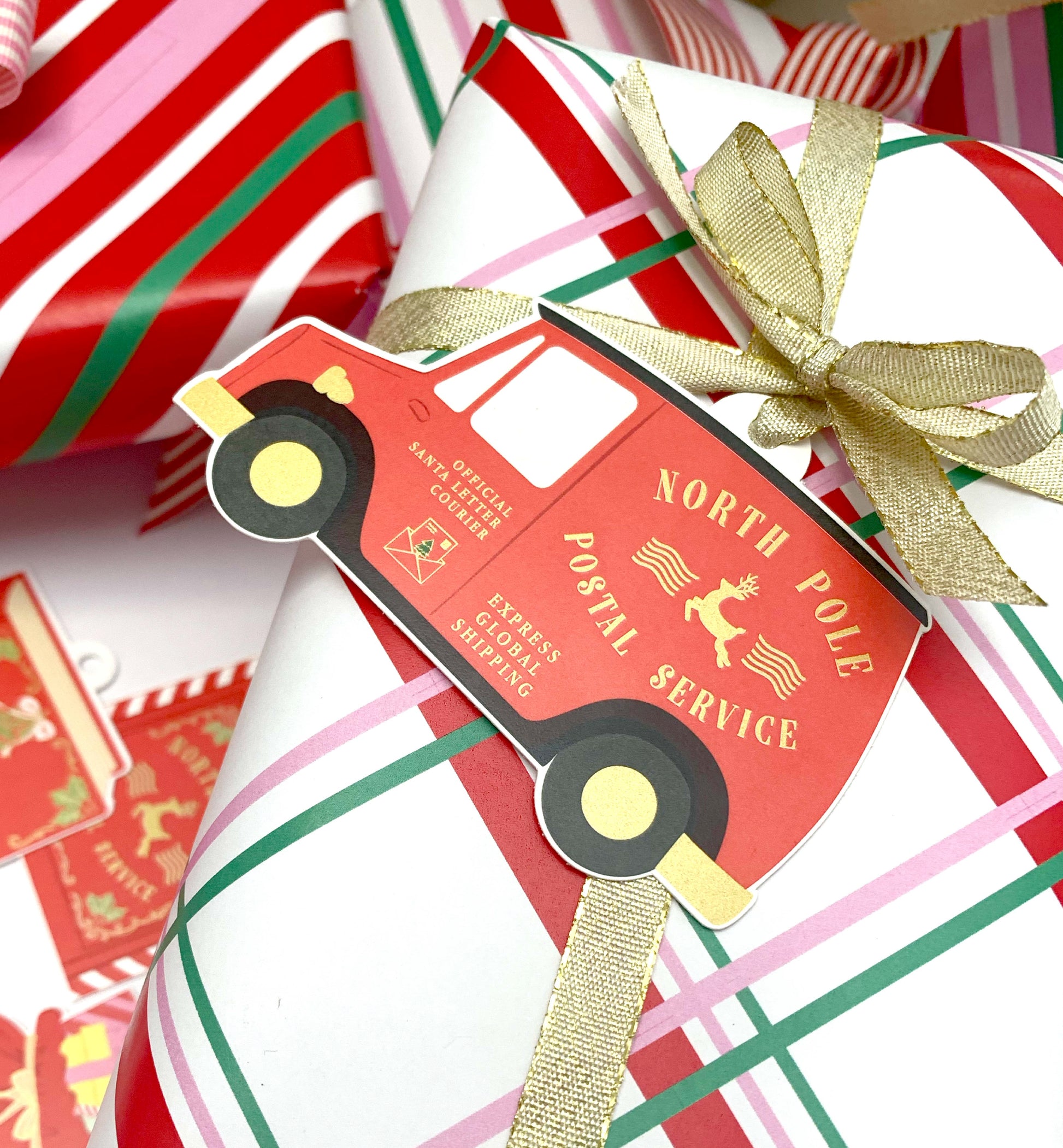 Christmas Gift Tags Set of 8, Christmas Wrapping Gift Tags, Present Tags, Christmas Swing Tag, Santa Special Delivery Tags