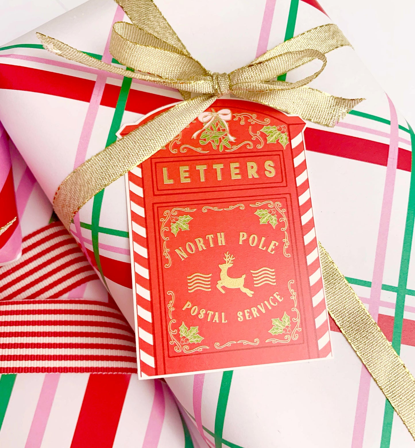 Christmas Gift Tags Set of 8, Christmas Wrapping Gift Tags, Present Tags, Christmas Swing Tag, Santa Special Delivery Tags