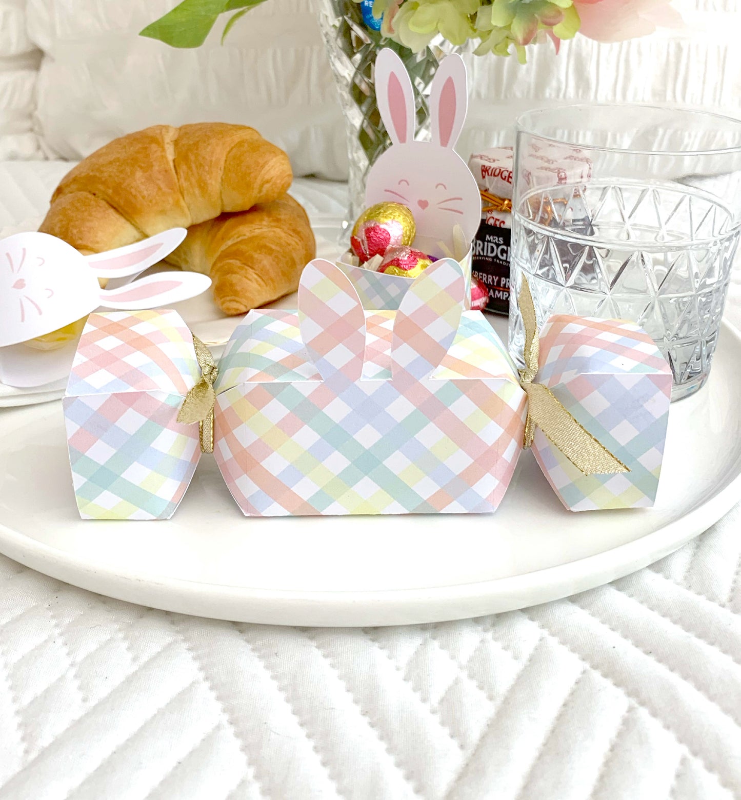 Printable Easter Bunny Cracker Box Template, Editable Easter Egg Gift Box, Easter Candy Box, Easter Egg Bonbon, Multi Coloured Gingham