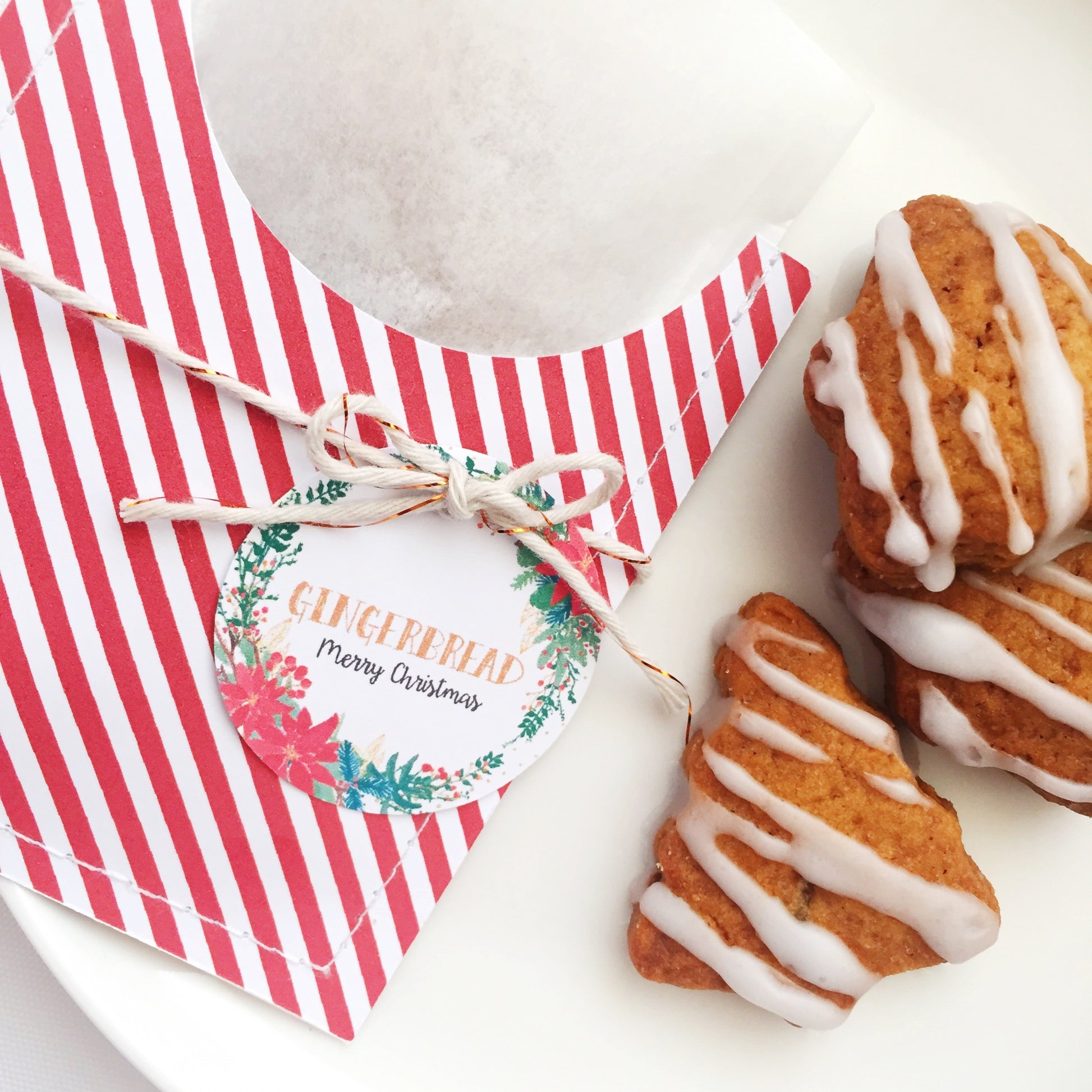 Freebie | Printable Christmas Treat Pocket - Black Bow Studio